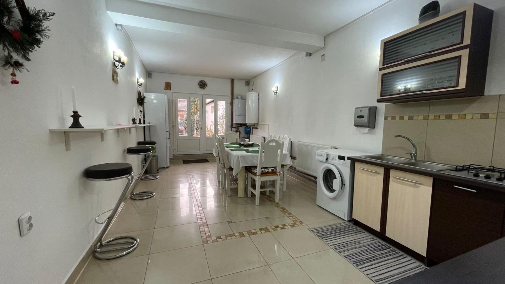 Casa Nicoladis Apartment Zarnesti Exterior photo